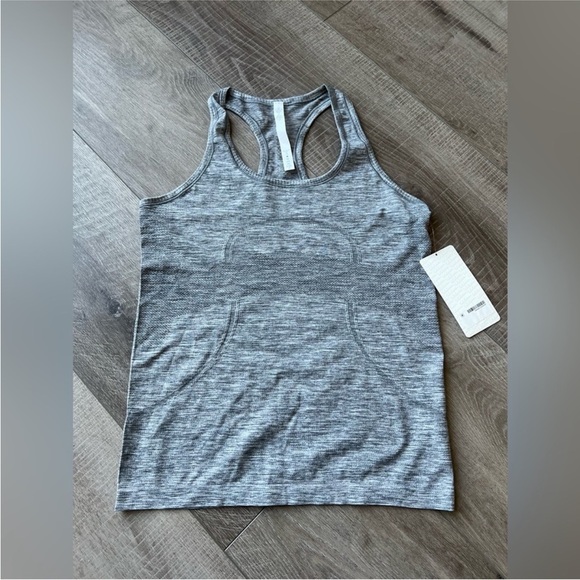lululemon athletica Tops - Lululemon Swiftly Tech Racerback in Slate / White Size 10
